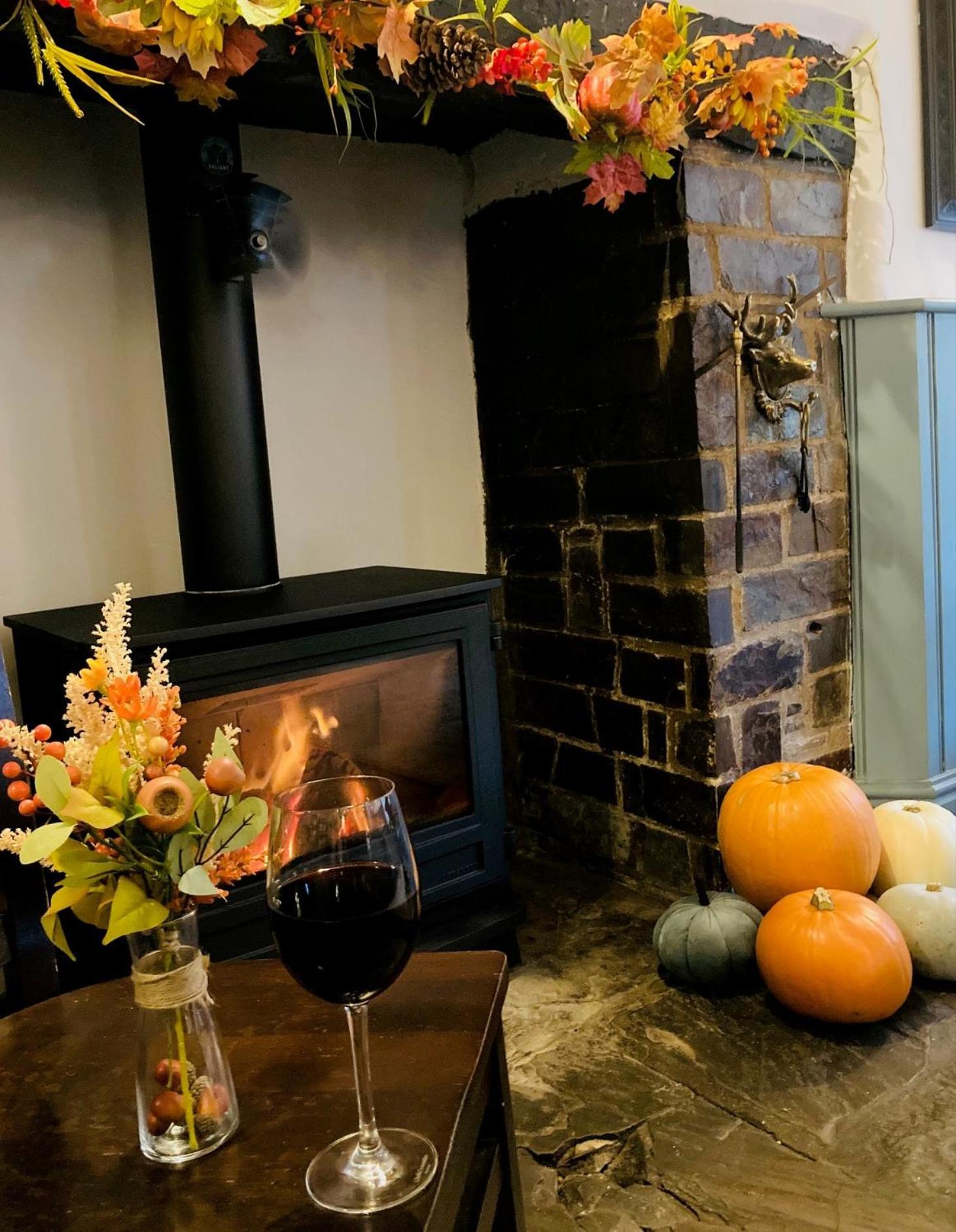 Blue Ball Inn, Sandygate, Exeter Clyst Saint Mary Екстериор снимка